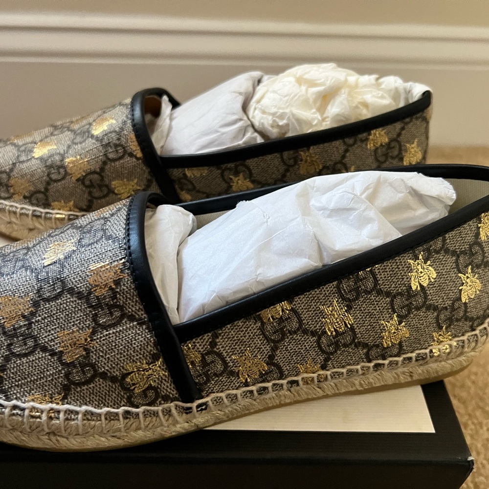 Gucci Espadrilles
GG Supreme St AP/Miro Soft - New Size 7 - Picture 3 of 12